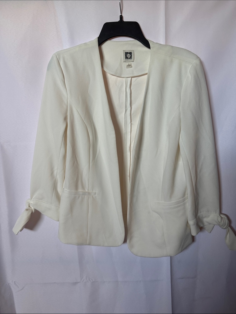 Anne Klein Cream Open-Front Tie-Cuff Blazer